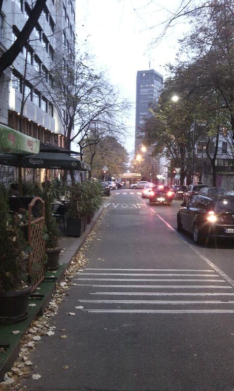 Slavija Square Apartment Cvetni Trg Bělehrad Pokoj fotografie